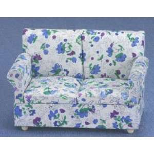  Dollhouse Miniature Floral Loveseat: Everything Else
