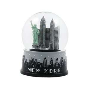  New York Black and White Snow Globe: Home & Kitchen