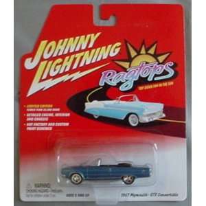   Lightning Ragtops 1967 Plymouth GTX Convertible BLUE: Toys & Games