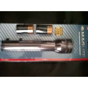  MAGLITE   The Professional Flashlight Ultra Beam Distance 