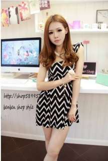 SHOULDER PADDED ZIG ZAG PRINT MINI DRESS BLACK XS  