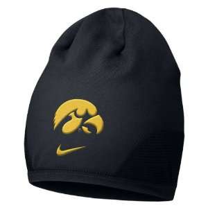  Iowa Hawkeyes Nike 2009 Football Sideline Knit Hat: Sports 