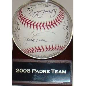  2008 Padres Team 18 SIGNED MLB Baseball: Sports & Outdoors
