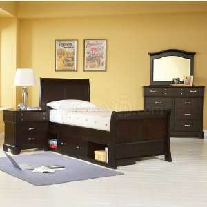   : Attitudes Sleigh Bedroom Set (Merlot) by Broyhill: Kitchen & Dining