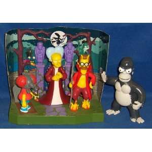   TREEHOUSE OF HORROR 1 (THOH 1) SPRINGFIELD CEMETERY Toys & Games