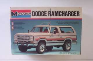 4x4 Dodge Ramcharger SUV VINTAGE Monogram 1:24 Opened  