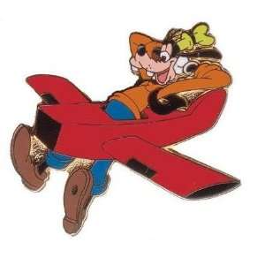    Walt Disney Travel Pin   Goofy in a Red Airplane: Everything Else