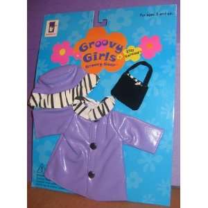    Groovy Girls Fashion Ritzy Raincoat New on Card Toys & Games