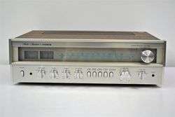 Fisher AM FM Stereo Receiver Tuner Amplifier Amp RS 1052  