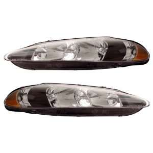  98 04 Dodge Intrepid Black Headlights /w Amber: Automotive