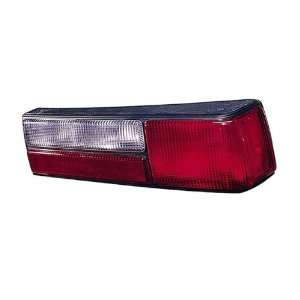  Ford Mustang Passenger Side Replacement Tail Light 