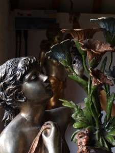 Stunning Large Bronze Classical Lady Lamp   70 High  
