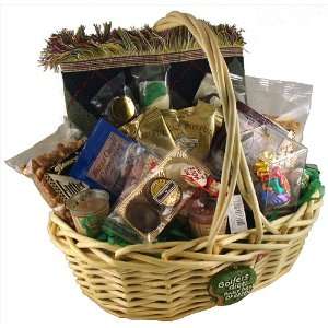   in One Exclusive Golf Themed Christmas Gift Basket: Home & Kitchen