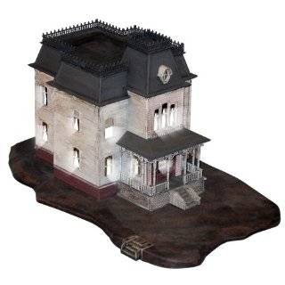   Family Haunted House Glow in the Dark Plastic Model Kit: Toys & Games