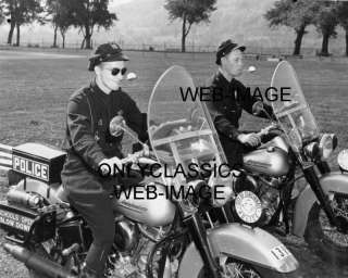 1960 CINCINNATI POLICE HARLEY DAVIDSON MOTORCYCLE PHOTO  
