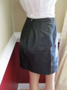 Newport News Short Black Leather Skirt Size 8 Lined  