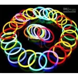  100 8 Inches Glow Stick Light Bracelets   Colors Assorted 