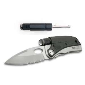   Knife With Flashlight Plus Handcuff Key And Signal Whistle, Silver