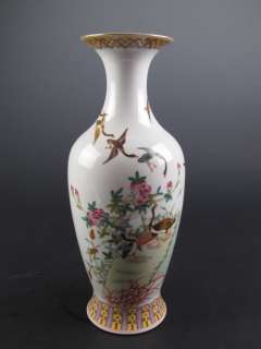 China Rare Famille Rose Porcelain Flowers & Birds Vase  