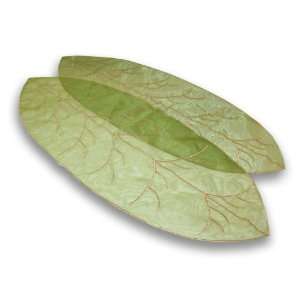 Thro Centerpiece Leaf Table Runner, Green, 13 by 36 Inch:  