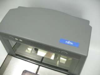 Fujitsu 9900 Grocery Scanner Scale F7521E61 PB600575  