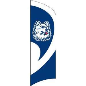 Connecticut Huskies Team Pole Flag:  Sports & Outdoors