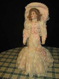 Maryse Nicole Doll MADAME MARGUERITE By Franklin Mint MIB  