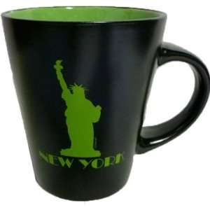  New York black mug New York Statue of Liberty 12 Oz Mug with black 