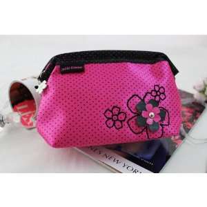  Daisy Love Cosmetic Bag Hot Pink 6.4x3x4.8 Home 