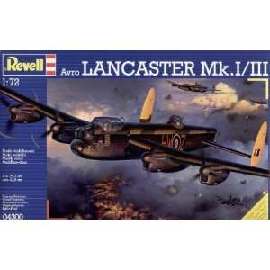   Mk I/II RAF WWII Heavy Bomber 1/72 Revell Germany Toys & Games