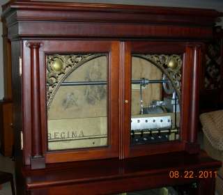 REGINA CORONA Coin Operated CHANGER Mahogany MUSIC BOX Original GLASS 