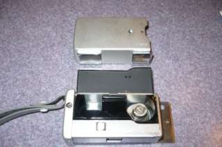 Vintage Minolta 16 Silver mini spy camera w/case, Japan  