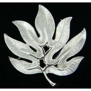  Trifari Signed Silver Tone Leaf Brooch Pin Everything 
